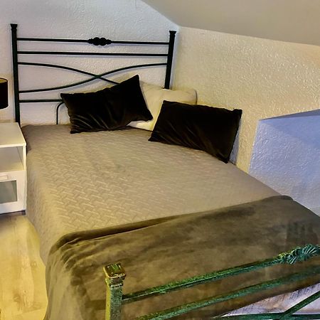 Ue Villa 4 Zimmer Хиршайд Екстериор снимка
